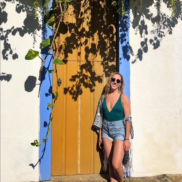 Meet your Posher, Katherine - Picture 7 of 8